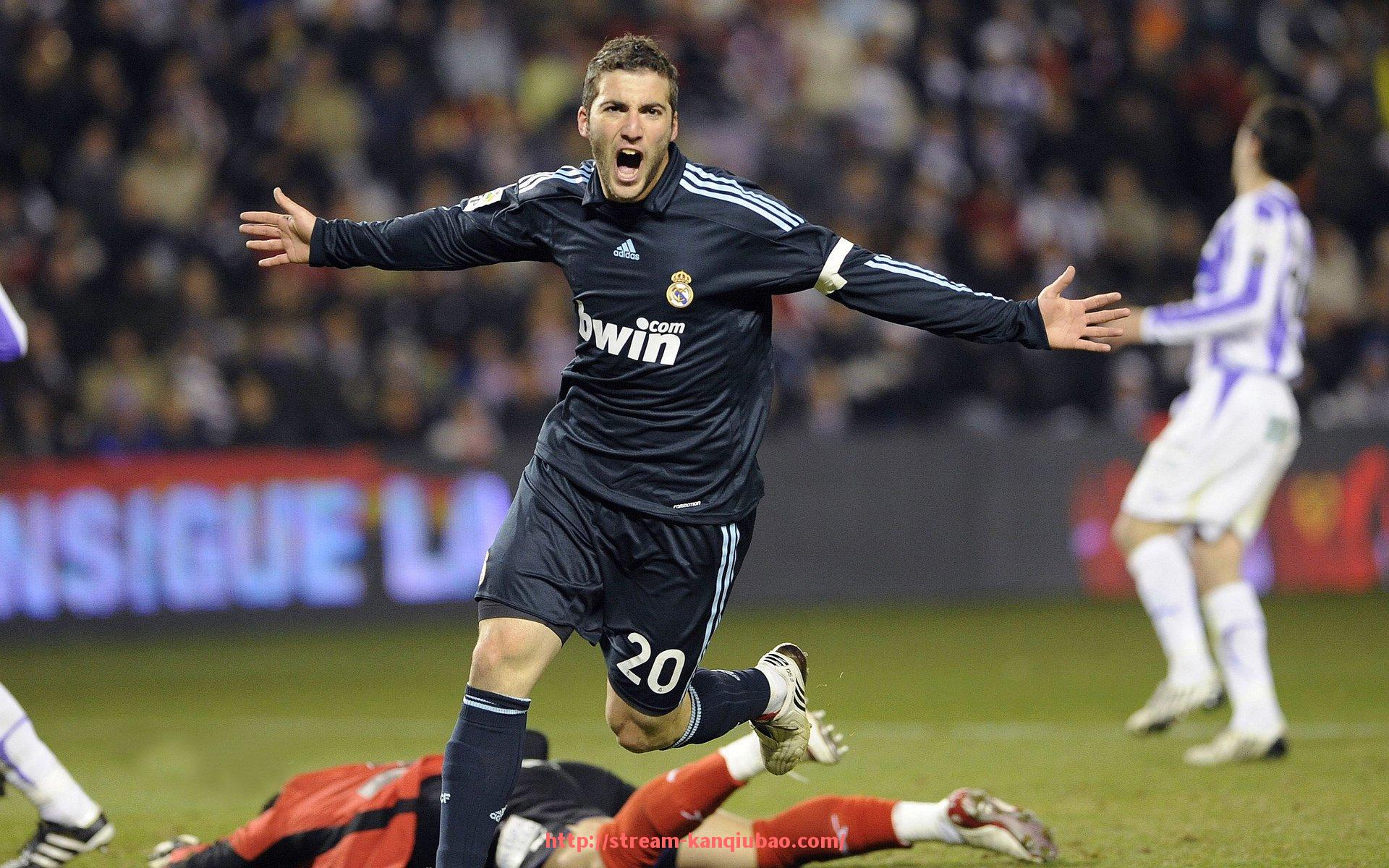 看球宝-世俱杯赛场气氛营造技巧及球迷互动效果分析